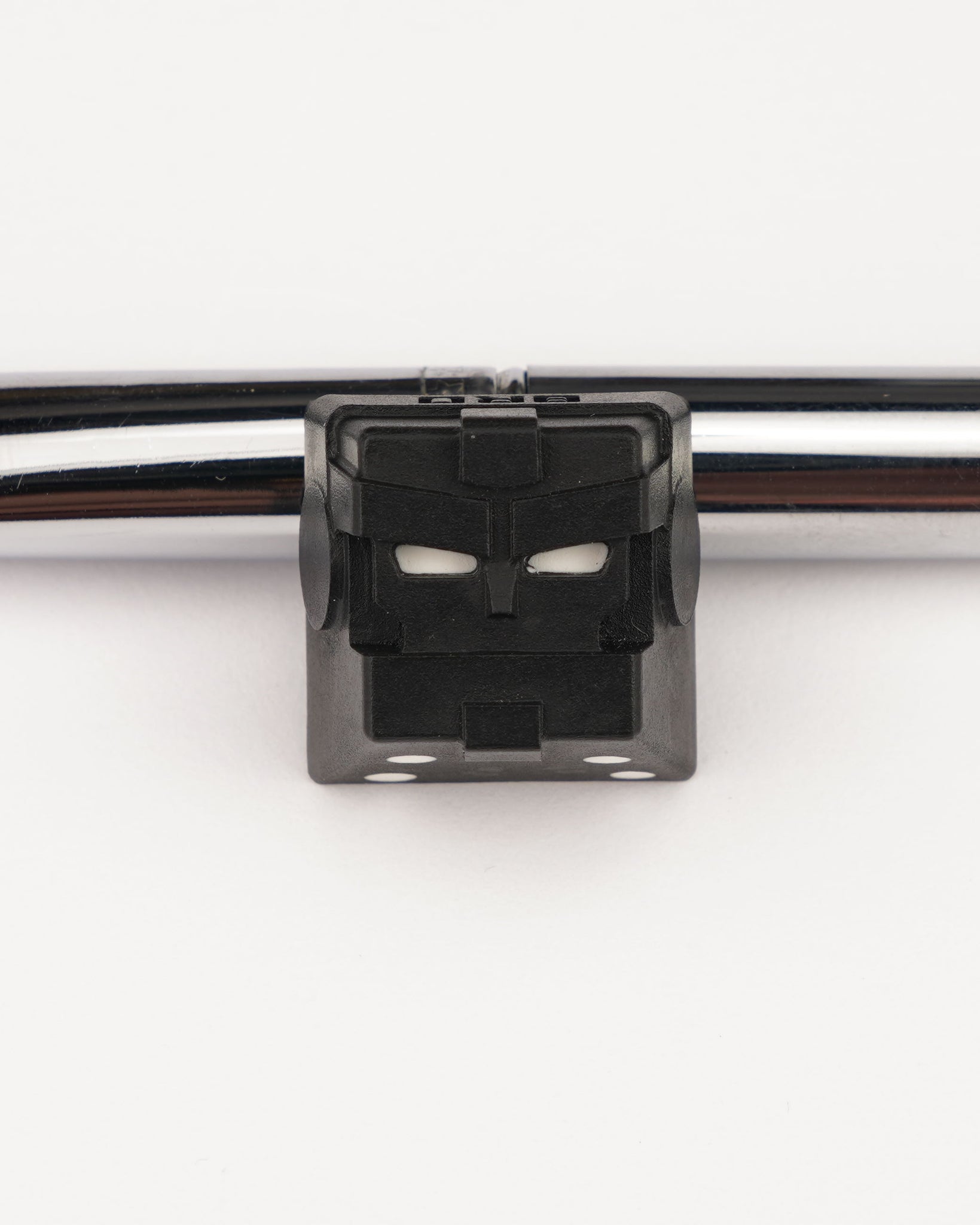 BBv2 "Domino Bot #4"