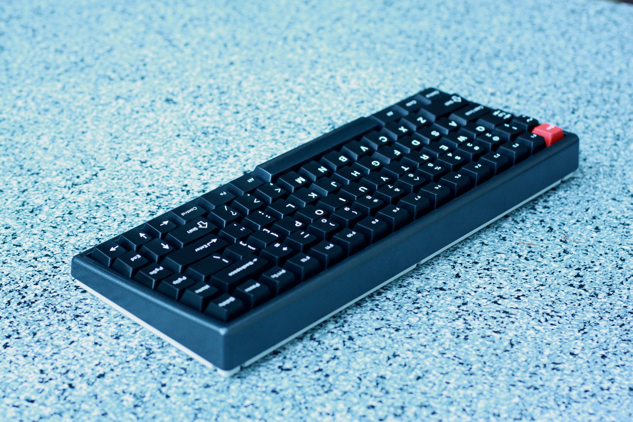 NiZ Plum 84 – Unreal Keyboards